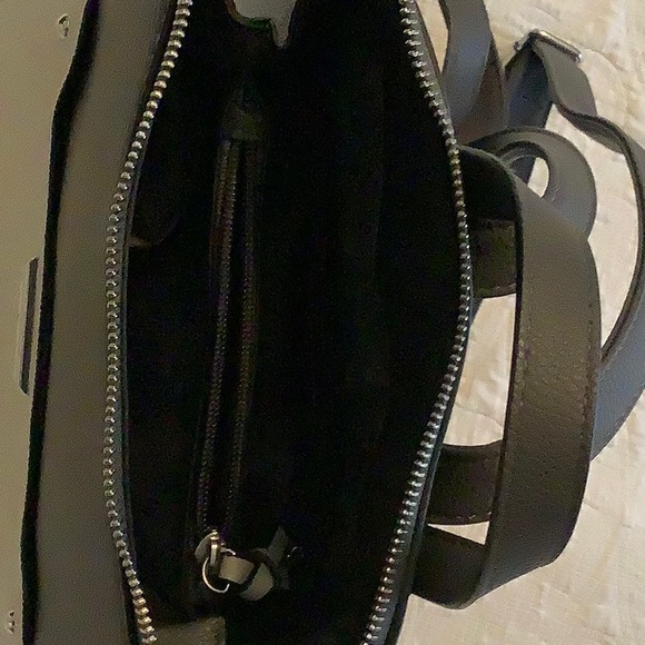 Enzo Angiolini backpack purse/handbag dark/light gray - Picture 3 of 3